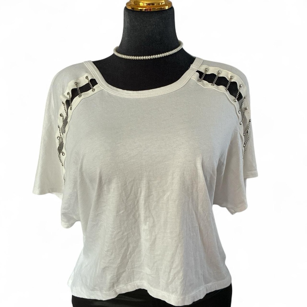 Vocal White Lace-Up Crop Top